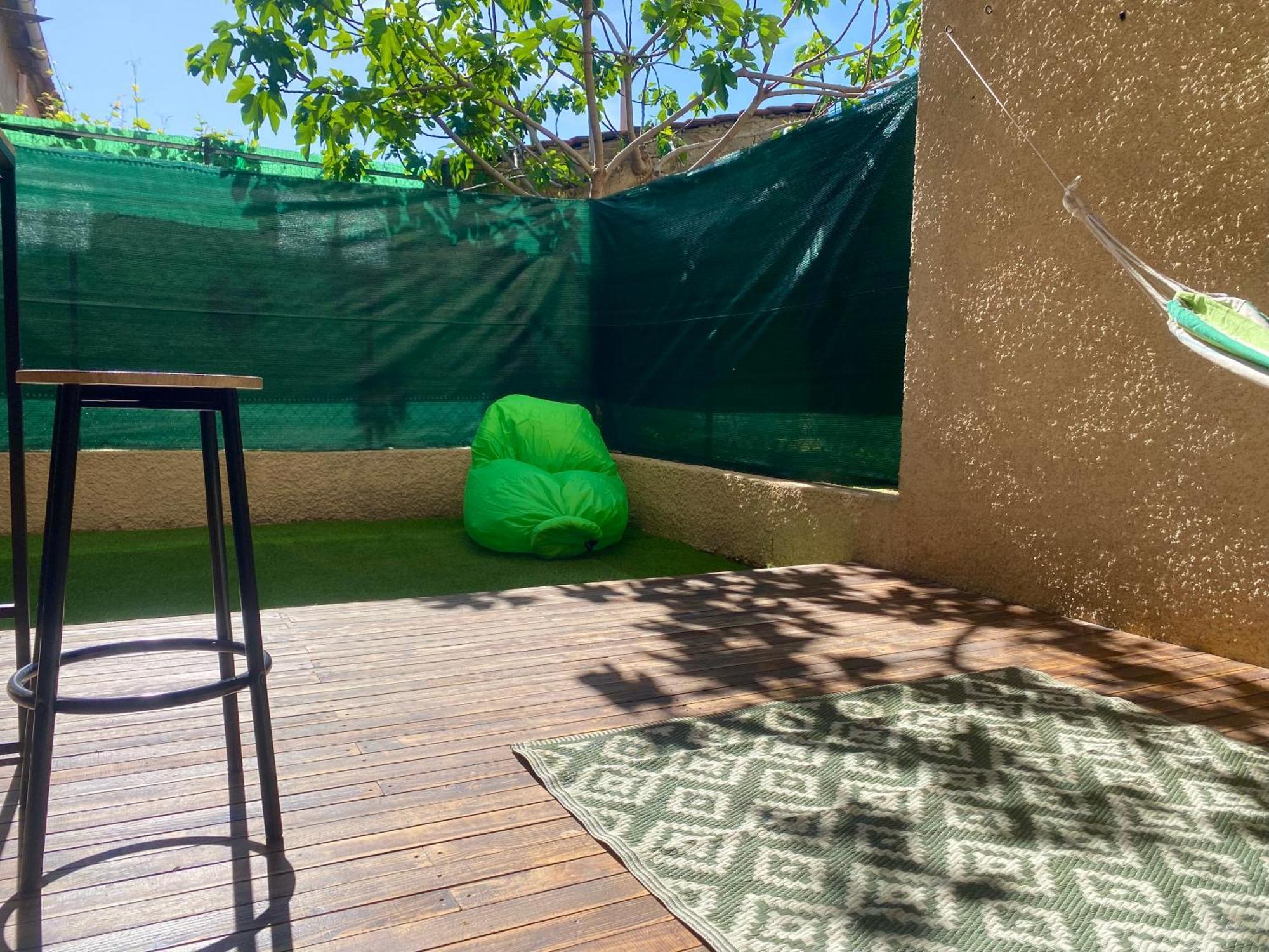 Confortable T2 Avec Jardin Amenage Lézignan-Corbières Exteriör bild